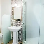 La Maltese Luxury 伊亚